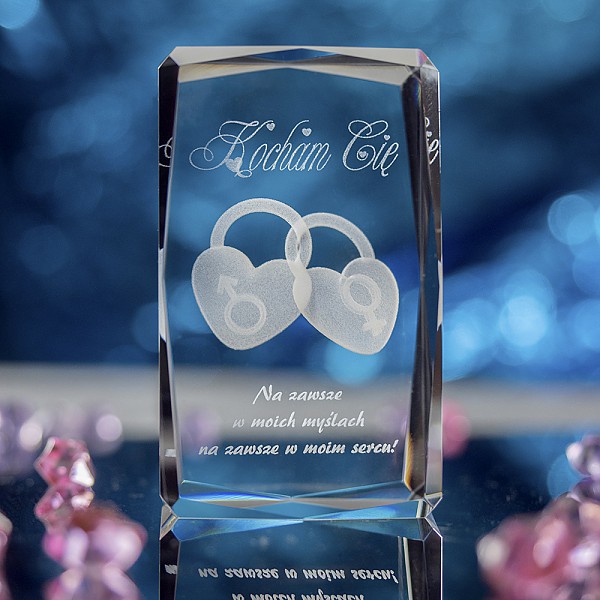 Kryształ 3D z motywem dwóch serc na prezent dla ukochanej