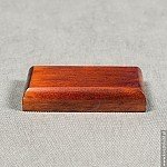 Podstawka drewniana o wymiarach 10x4 cm