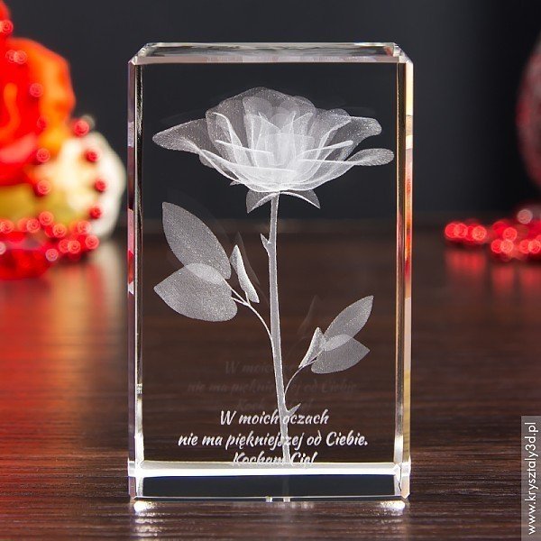 Róża uwieczniona w Krysztale 3D jako pomysł na prezent