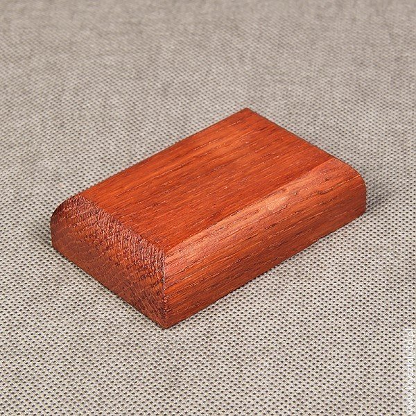 Podstawka drewniana 7x4 cm kolor mahoń, frez zaokrąglony - miniaturka