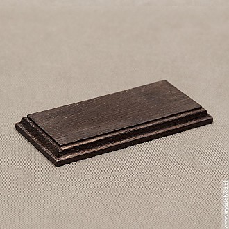 : Podstawka drewniana 15x6 cm kolor heban, frez klasyczny Podstawka drewniana 15x6 cm kolor heban, frez klasyczny